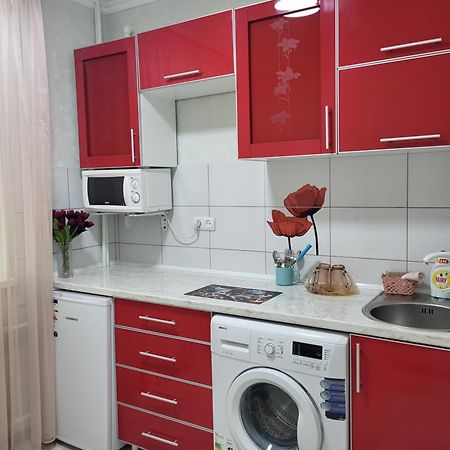 شقة Ahmetova 4 30 الماتي المظهر الخارجي الصورة
